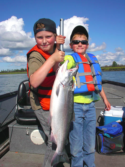 08-06-08 Fisher Duncan tidewater Kenai coho.jpg